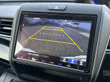 バックカメラももちろんついておりますので車庫入れの安心感がアップしますね!