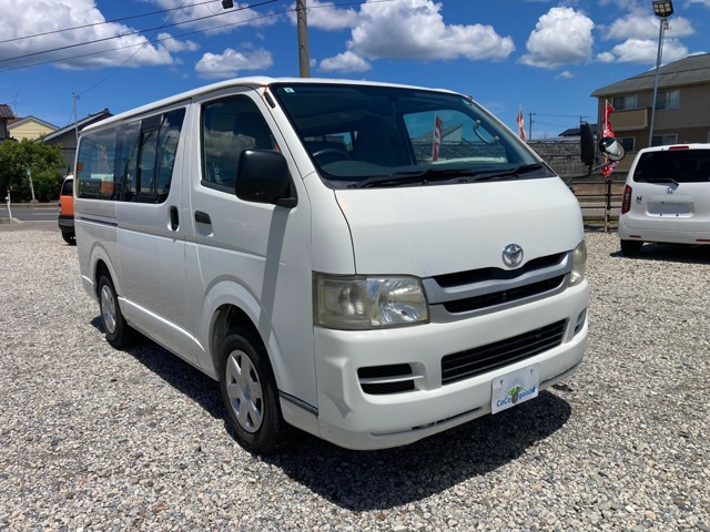 トヨタ レジアスエース 