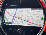 ●純正ナビ:一体感のあるナビは、高級感ある車内を演出してくれます。Bluetooth再生などオーディオ機能も充実しておりますので、運転もより楽しめます♪