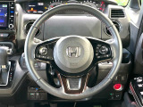 【純正革巻きステアリング】上質な革を使用することで、手にしっかり馴染みとても運転しやすいハンドルです♪