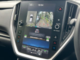 【マルチテレインモニター】車のフロントやサイドのカメラ画像を同時にモニター表示することで、悪路や狭い道を走行時でも周囲の状況確認ができ安心!本格SUVにうれしい装備です♪