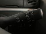 走行中に高架下やトンネルに侵入した場合、日が暮れてきた時に自動でヘッドライトが点灯してくれますので、つけ忘れや消し忘れも無く安心・安全ですよ♪