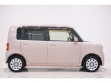 県内13店舗にて常時500台以上ダイハツ車を展示中です。見て、触って、納得のいく一台をぜひ見つけてください。