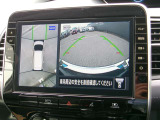 アラウンドビューモニター。クルマを上空から見下ろしているかのような映像で、駐車の際、周囲の安全を確認できます!
