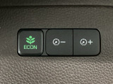★ECONスイッチ★ エコドライブを加速しよう!スイッチをONにすると、運転の仕方によるロスを抑え込み燃費をよくするようクルマが頑張ります(*^ー^*)燃費向上にチャレンジ♪