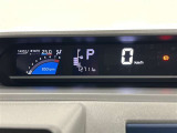 LEDを使ったセンターメーター!表示内容がシンプルで、確認がしやすくなっています!