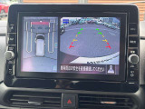 アラウンドビューモニターは車庫入れの強い味方となってくれます。上から車を見下ろすように視ることで、駐車場枠内にビシッと真っ直ぐ停めれます!☆一度使ったらわかって頂けます☆