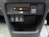 ETCが装着済みなのは、嬉しいですよね。納車前整備と共に、ETCのセットアップも行います。