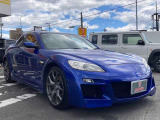 カーセブンは、クルマの売り買いをもっともっと楽しくする会社です。せっかくのクルマ選び、もっといっぱい楽しみたい。そんな声に応えて登場したのが「カーセブン」。