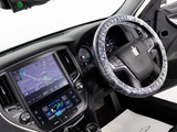 使いやすさや安全性を追求したステアリング周り!高級車ゆえにスイッチ類が多いのも特徴ですね!考え尽くされた配置ですぐに使いこなす事が出来ますのでご安心下さい!是非、体感してみて下さい!!