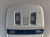 急病時や危険を感じた時、SOSコールスイッチを押すと専門のオペレータに繋がって、警察や消防への連携をサポートしてくれます。