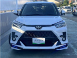 販売するすべての中古車に【ロングラン保証】が付帯します。走行距離無制限・期間は1年間です。保証修理は全国5000箇所のトヨタテクノショップにてお受けいただけます。