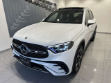 オプション:オパリスホワイト、パノラミックスライディングルーフ、AMGレザーエクスクルーシブパッケージ、AMGラインパッケージ、ドライバーズパッケージ、元デモカー、禁煙車