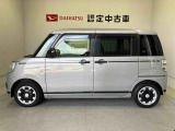 側面からの写真です。ご希望のお車が見当たらない場合は、弊社スタッフがしっかりとお客様のご要望に合ったお車をお探し致します。