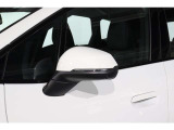 プレミアムセレクション勝どきのお支払総額は、車両本体価格、環境性能割、月割自動車税、リサイクル料金、印紙代、車庫証明代行費用、登録代行料金が含まれております。