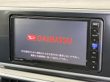 【純正ナビ】人気の純正ナビを装備しております。ナビの使いやすさはもちろん、オーディオ機能も充実!キャンプや旅行はもちろん、通勤や買い物など普段のドライブも楽しくなるはず♪