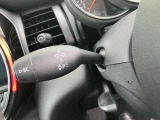 MINI NEXT2年間走行距離無制限保証、安心もMINIクオリティ。MINIを熟知したメカニックによる100項目の納車前点検。交換基準に達した部品があれば、MINI純正部品だけを使用し整備した後にお引渡しします。