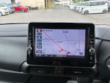 日産純正ナビゲーションです。初めて走る道でも安心して運転が出来ます。