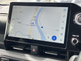 純正ナビを装備。タッチパネル式で使いやすく、お出かけもラクラクです。