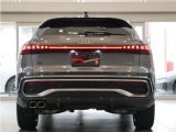 後続車両から長く見られるリヤスタイルも、Audiらしく上品で洗練されたデザインで見る人を惹きつけます。