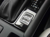 ガソリンモデルなのでスポーツモード搭載!