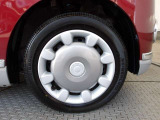 タイヤサイズは155/65R14です