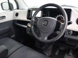 運転席廻りです。