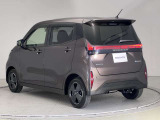 【ワイド保証】日産販売店の中古車には、無料で保証が付いています。走行距離無制限で、無料保証期間は1年間から。品質に自信があるから実現した、日産ならではの保証です。