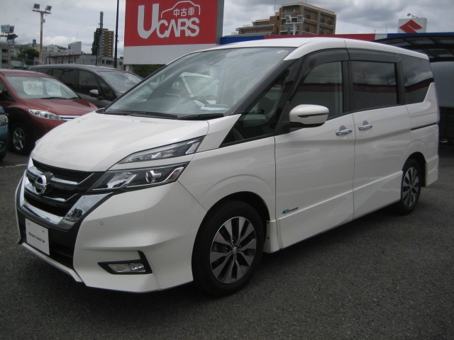 日産 セレナ 