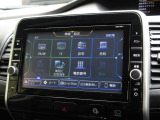 ナビゲーションは純正9インチメモリーナビ(MM518D-L)を装着しております。AM、FM、CD、DVD再生、Bluetooth、音楽録音再生がご使用いただけます。初めて訪れた場所でも安心ですね!