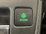 ★ECONスイッチ★ エコドライブを加速しよう!スイッチをONにすると、運転の仕方によるロスを抑え込み燃費をよくするようクルマが頑張ります(*^ー^*)燃費向上にチャレンジ♪