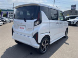 ダイハツ ムーヴ RS ターボ 4WD 届出済未使用車/ディスプレイオーディオ/フロントコンビネーショングリル/LEDヘッドライト/LEDフォグランプ/本革巻きステアリング&シフト/加飾レジスター