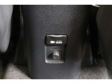 便利な家庭用電源(100Vコンセント)も装備しています。