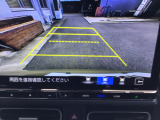 バックガイドモニター付きですのでバックの時も安心です。