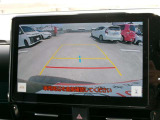 バックモニター付きですので、日常の駐車はもちろん、人や障害物などを映像で確認できるので安心です!(補助装置になりますので、目視でもご確認ください)