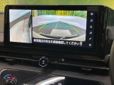 【アラウンドビューモニター】専用のカメラにより、上から見下ろしたような視点で360度クルマの周囲を確認することができます☆死角部分も確認しやすく、狭い場所での切り返しや駐車もスムーズに行えます。