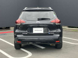 バックカメラがバンパー付近をしっかりとカバーします