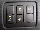 ★使いやすさや安全性を追求したステアリング周り!高級車ゆえにスイッチ類が多いのも特徴ですね!考え尽くされた配置ですぐに使いこなす事が出来ますのでご安心下さい!是非、体感してみて下さい!!