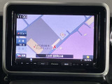 【メモリーナビゲーション】メモリーナビが付いているので、お出かけのときも迷わず目的地に到着出来ます♪♪データへのアクセスが早いので、スピーディーな操作感を求める方にオススメ★