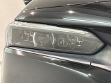 LEDヘッドライトは、点灯の瞬間から最大光量を発揮し、突然暗くなるトンネルなどでの安定感を高めます。