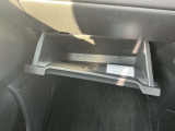 大容量グローブボックス