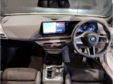 アウトバーンでの走行を見据えたBMWのブレーキシステムはもしもの時にもいち早くマシンを停止してくれます。