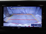 バックモニター付きなので車庫入れもラクラクです♪