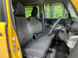 運転席シート廻りは使用感も少なく、良好な状態となっています。丁寧に使われていたことがよくわかりますね。