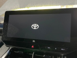 【12.3インチワイドナビ】高級感とインパクトのある大型ワイドナビを装備。各種オーディオ操作はもちろん、横長ワイド画面でのマップ2分割表示など、利便性も高いナビです♪