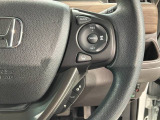クルーズコントロールを装備しています。高速道路などで一定の速度で走ってくれるので運転が楽ですよ!速度を設定できますので、スピードの出しすぎにも注意できます。
