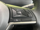 【クルーズコントロール】高速道路もラクラク走行。アクセルを離しても一定速度で走行ができ、長距離運転時の負担を軽減!加速・減速も簡単なスイッチ操作で調整できます。