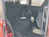 ゆとりある広々とした車内空間は、ドライブを始め買い物やレジャーなど、幅広く活躍します。一人でもみんなとでもお出かけを楽しみましょう!
