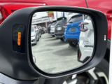 ■リヤビークルディテクション(左右後方からの車両をドアミラーの一部が点灯し、ドライバーに教えてくれます)
