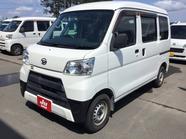 ダイハツ ハイゼットカーゴ 